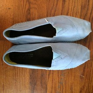 Moccasin TOMS size 8.5